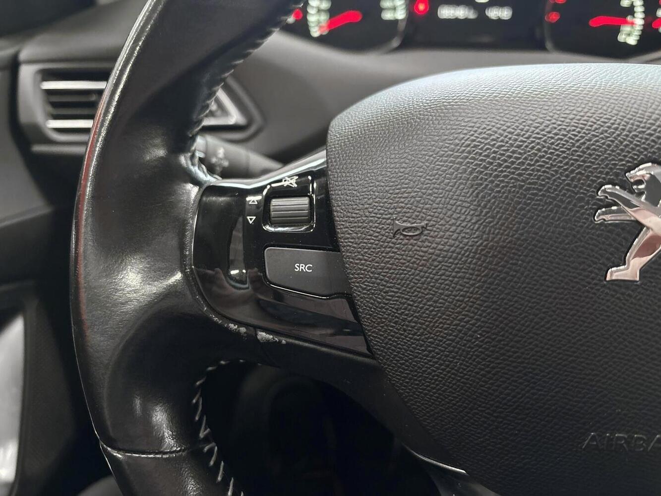 Peugeot 308 vaihtoauto