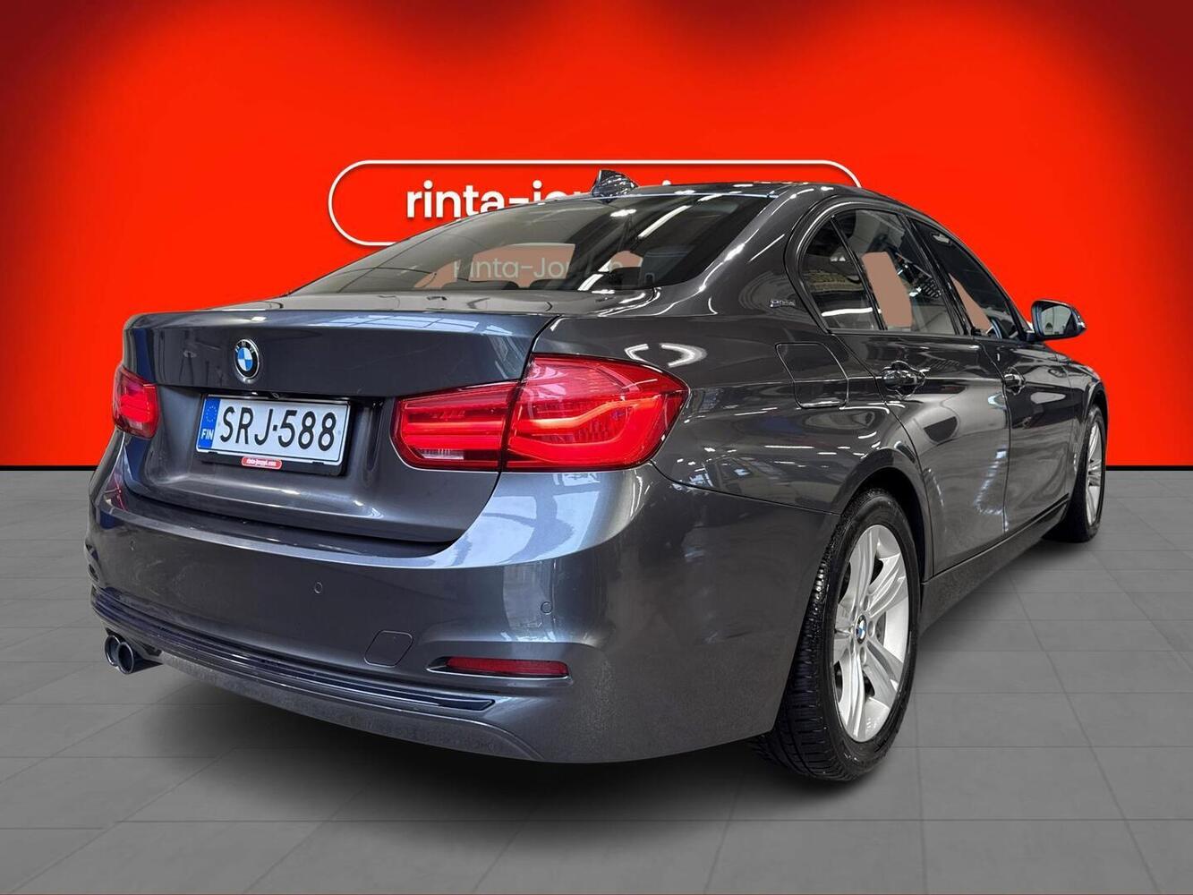 BMW 330 vaihtoauto