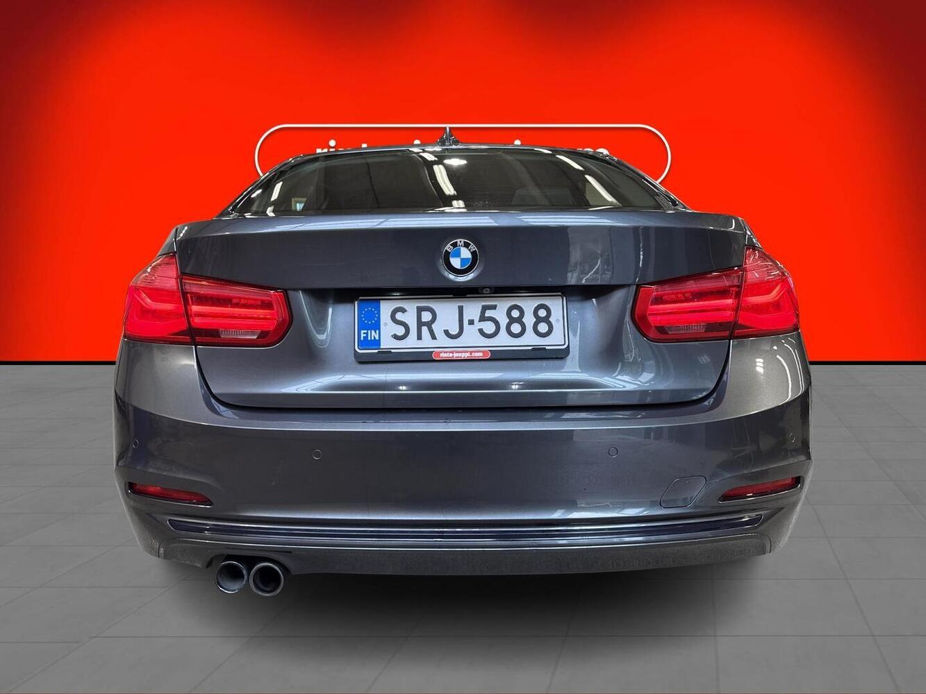 BMW 330 vaihtoauto