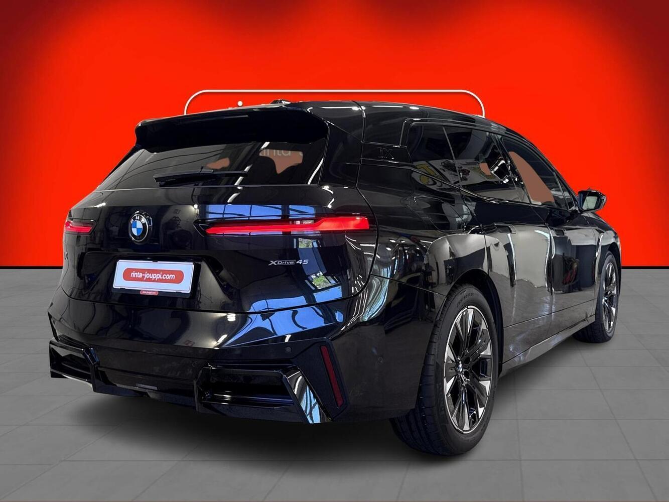 BMW iX vaihtoauto