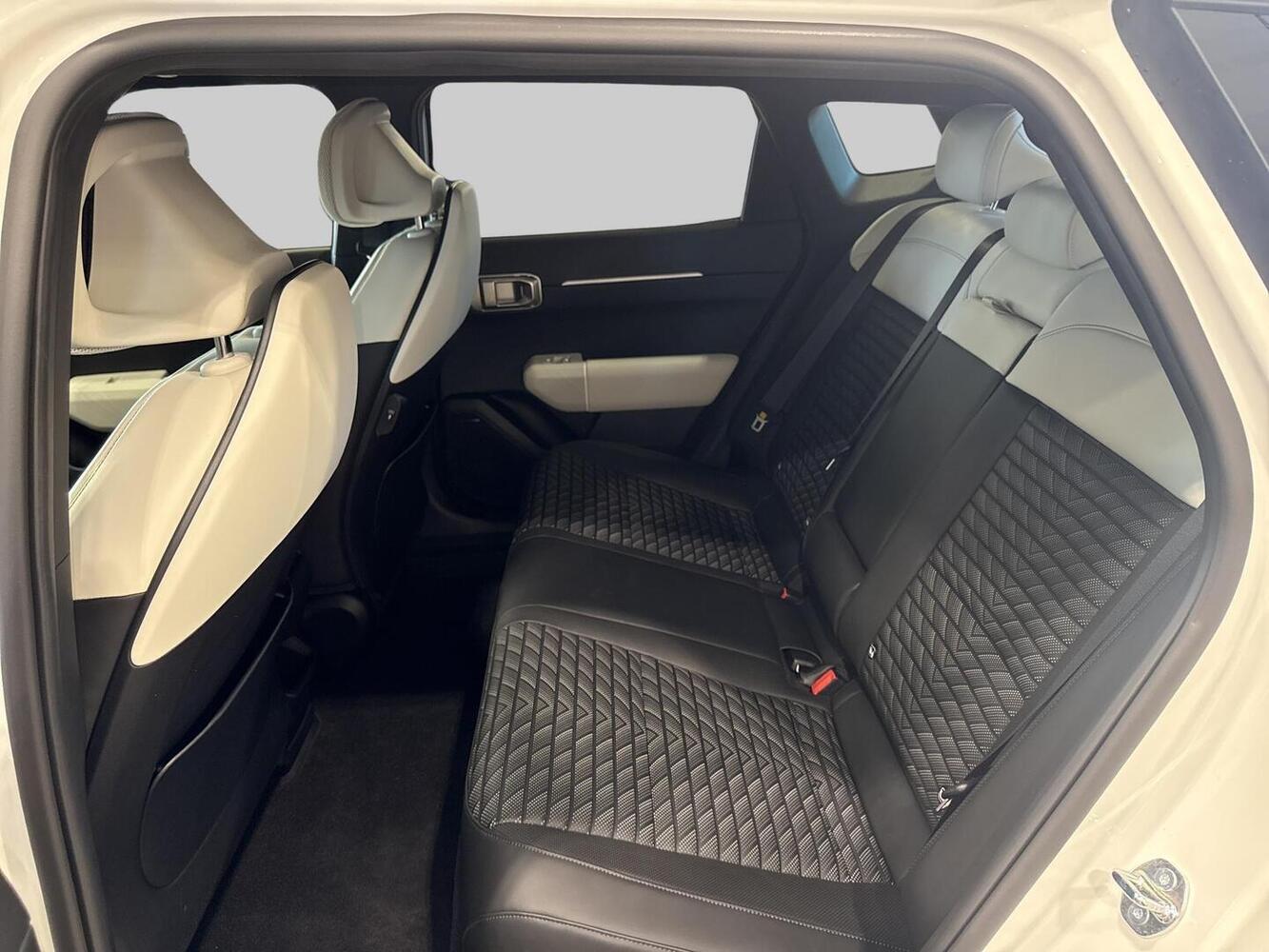 Kia EV4 vaihtoauto