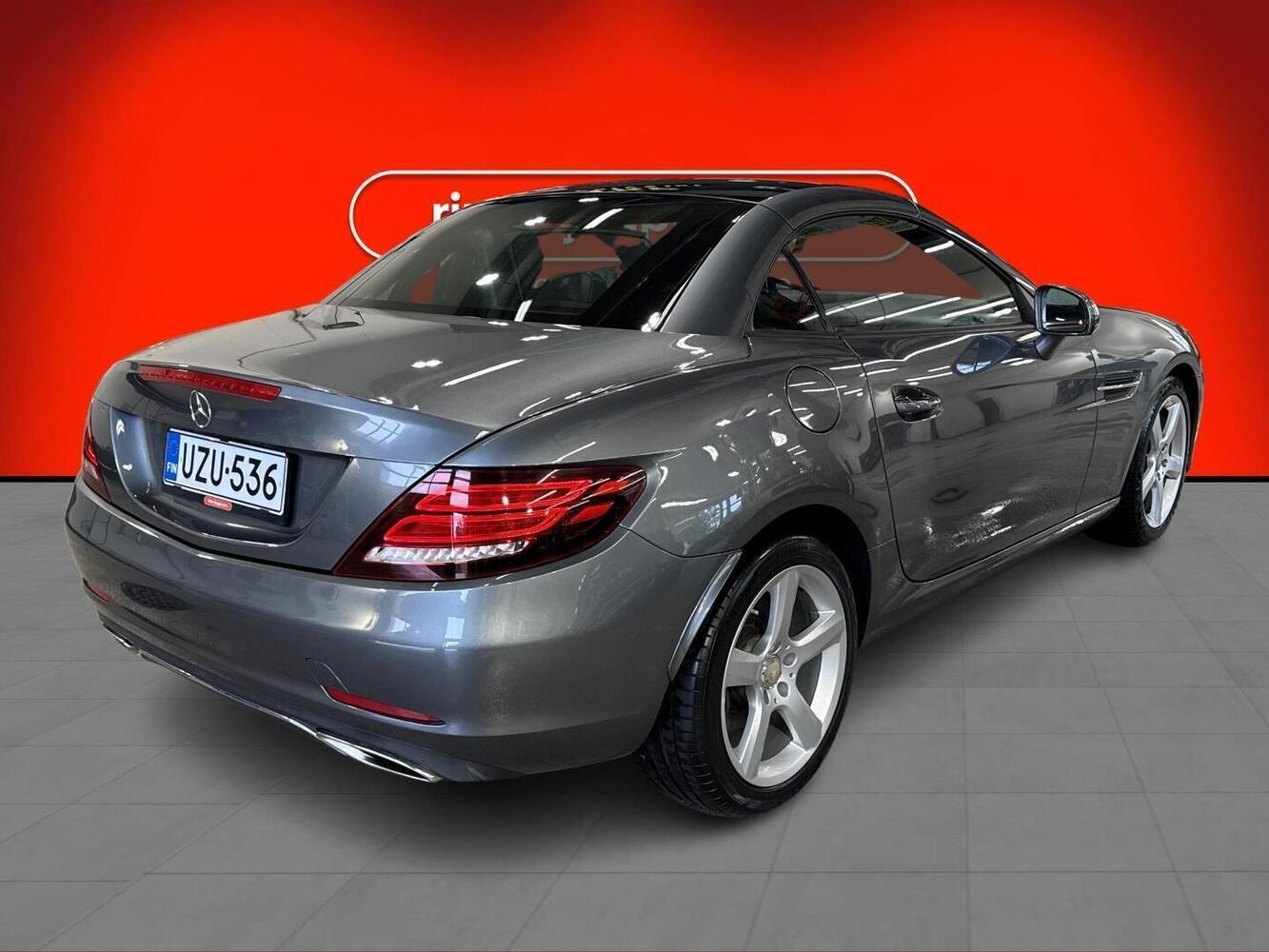 Mercedes-Benz SLC vaihtoauto