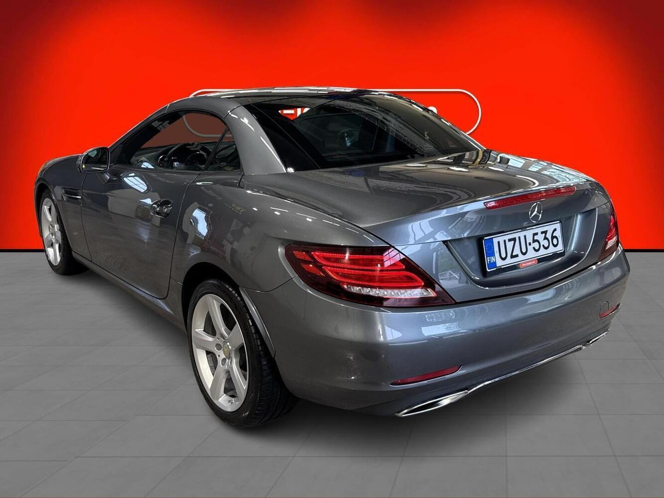 Mercedes-Benz SLC vaihtoauto