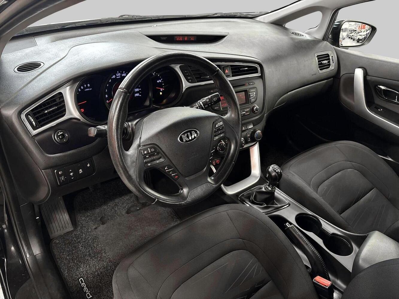 Kia Ceed vaihtoauto