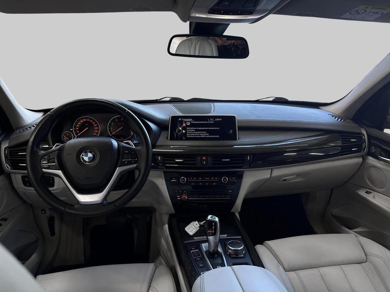 BMW X5 vaihtoauto
