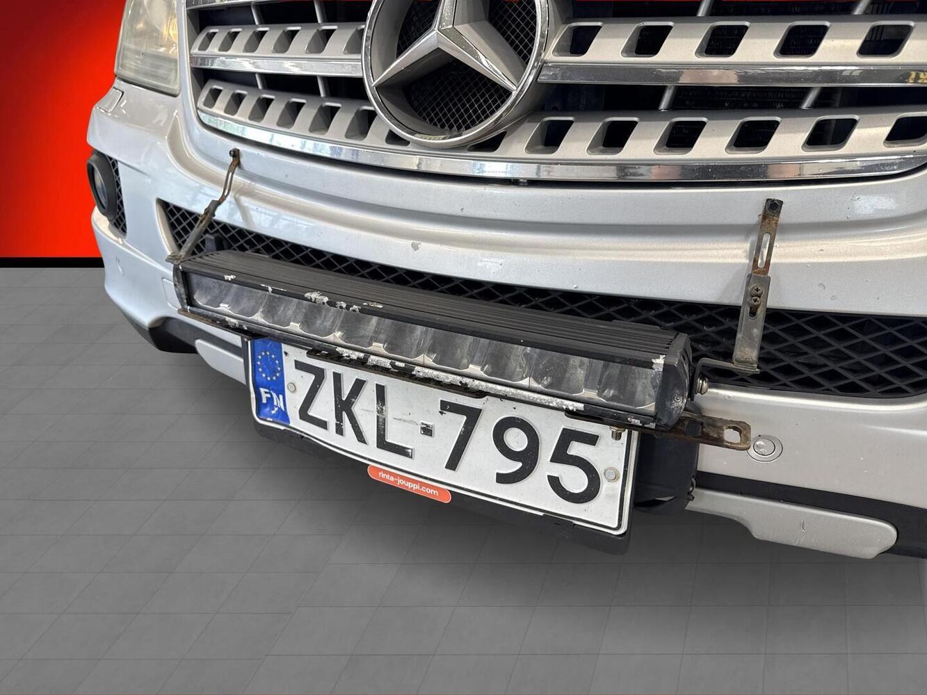Mercedes-Benz ML vaihtoauto