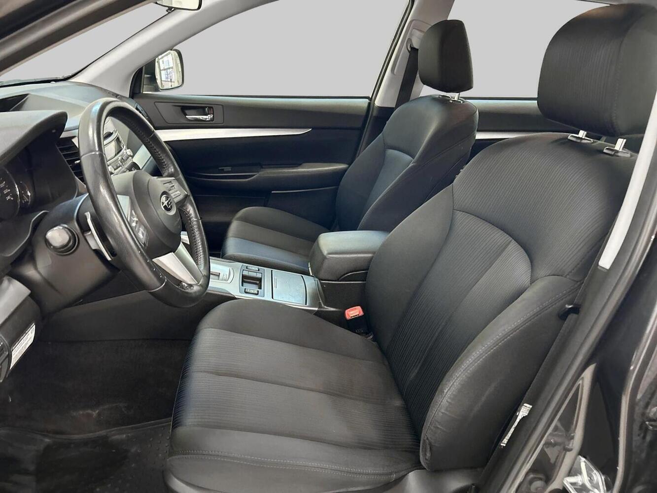 Subaru Legacy vaihtoauto