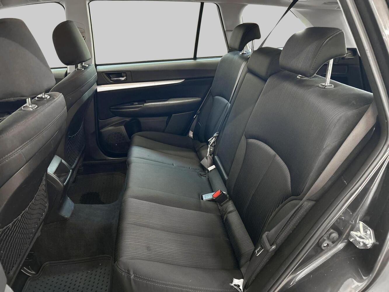 Subaru Legacy vaihtoauto
