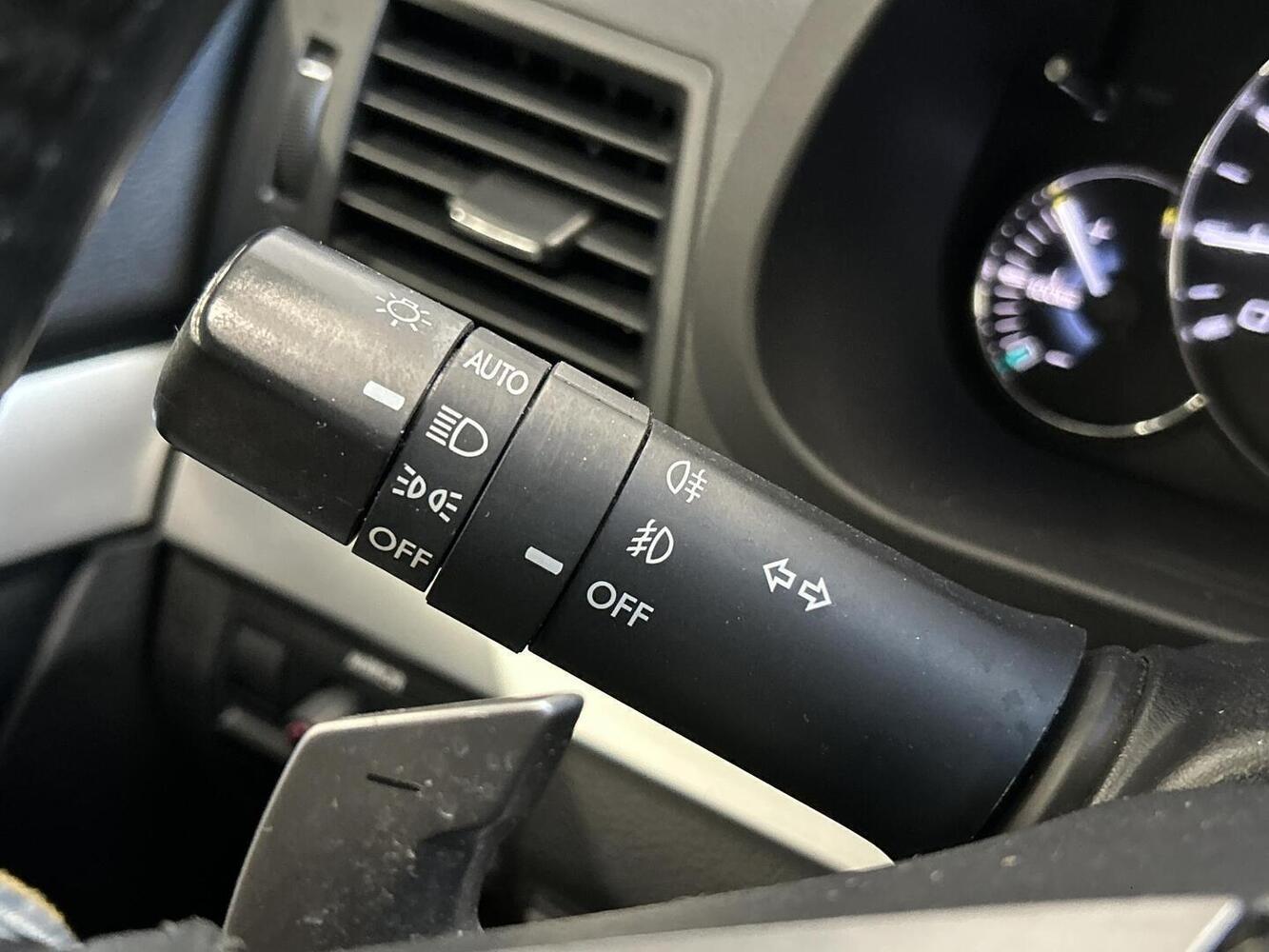 Subaru Legacy vaihtoauto
