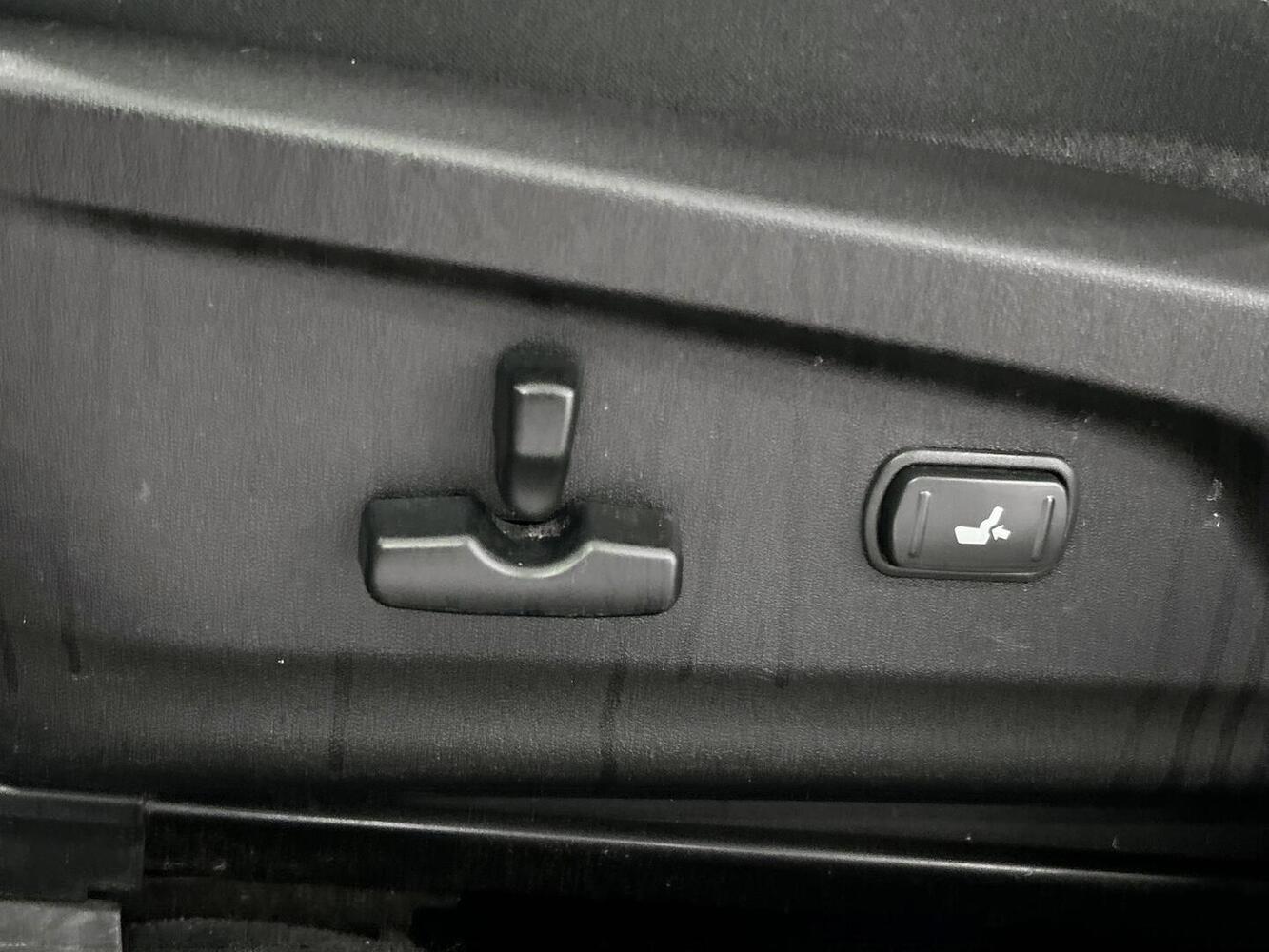 Subaru Legacy vaihtoauto