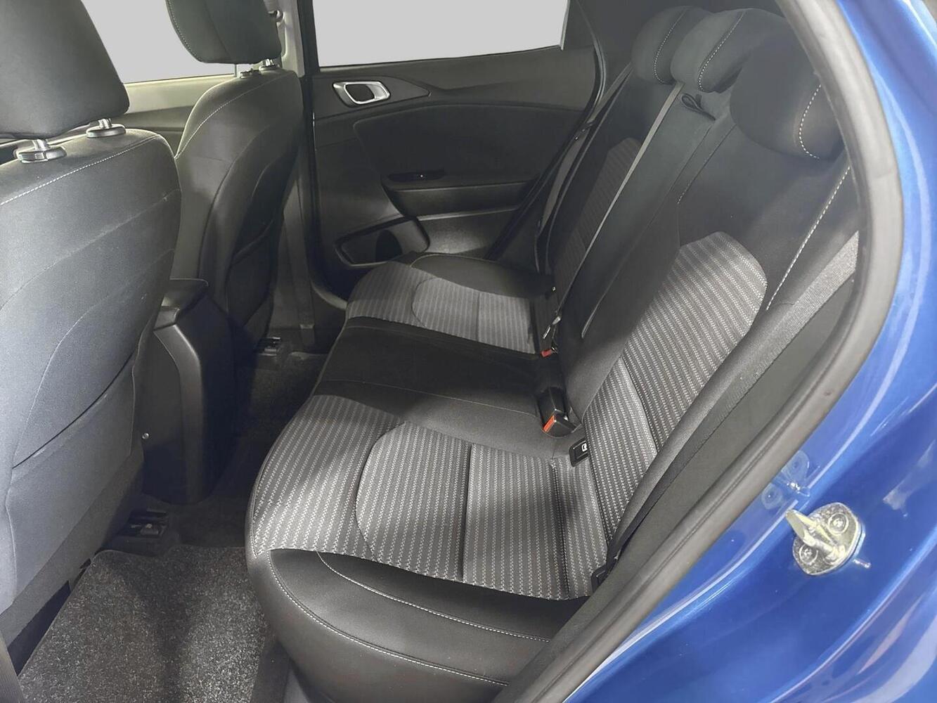 Kia XCeed vaihtoauto