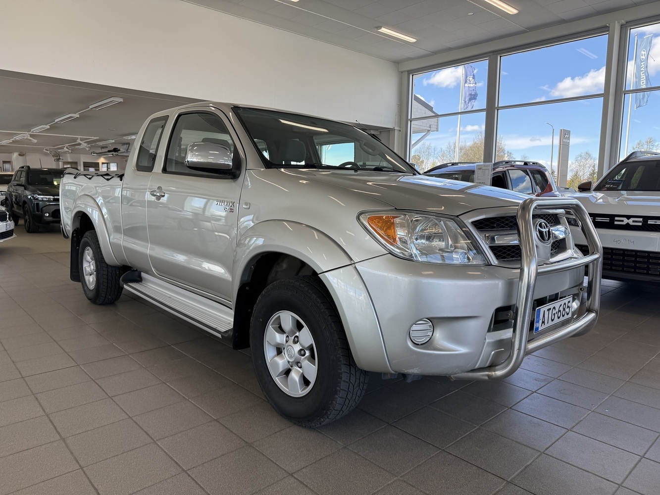 Toyota Hilux vaihtoauto