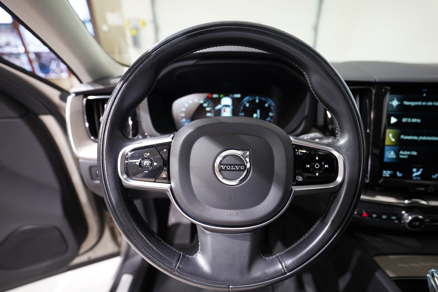 Volvo XC60 vaihtoauto