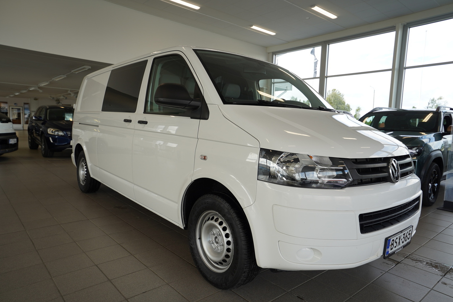 Volkswagen Transporter vaihtoauto