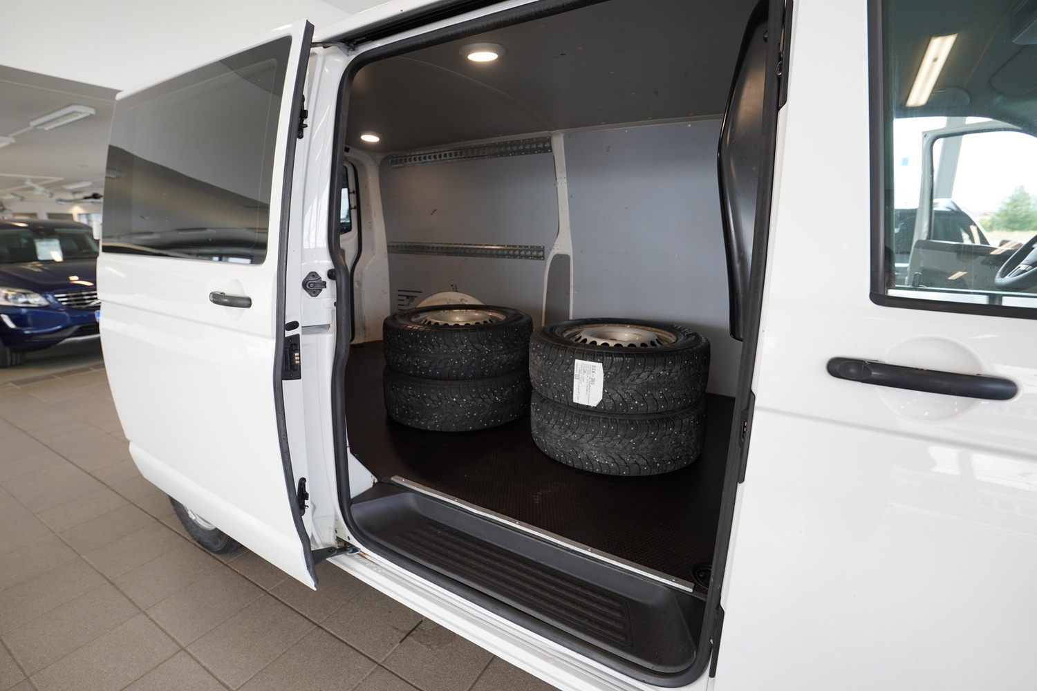 Volkswagen Transporter vaihtoauto