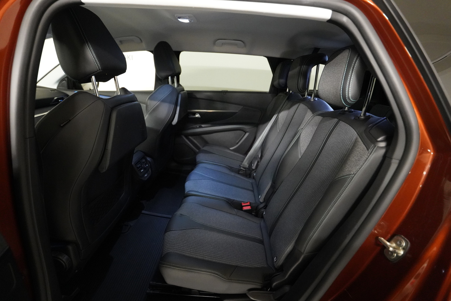 Peugeot 5008 vaihtoauto