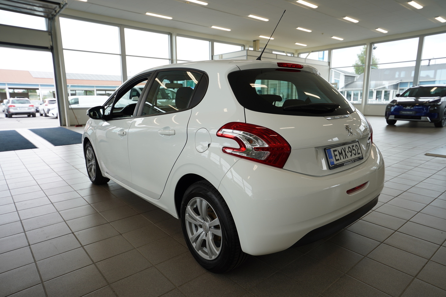 Peugeot 208 vaihtoauto