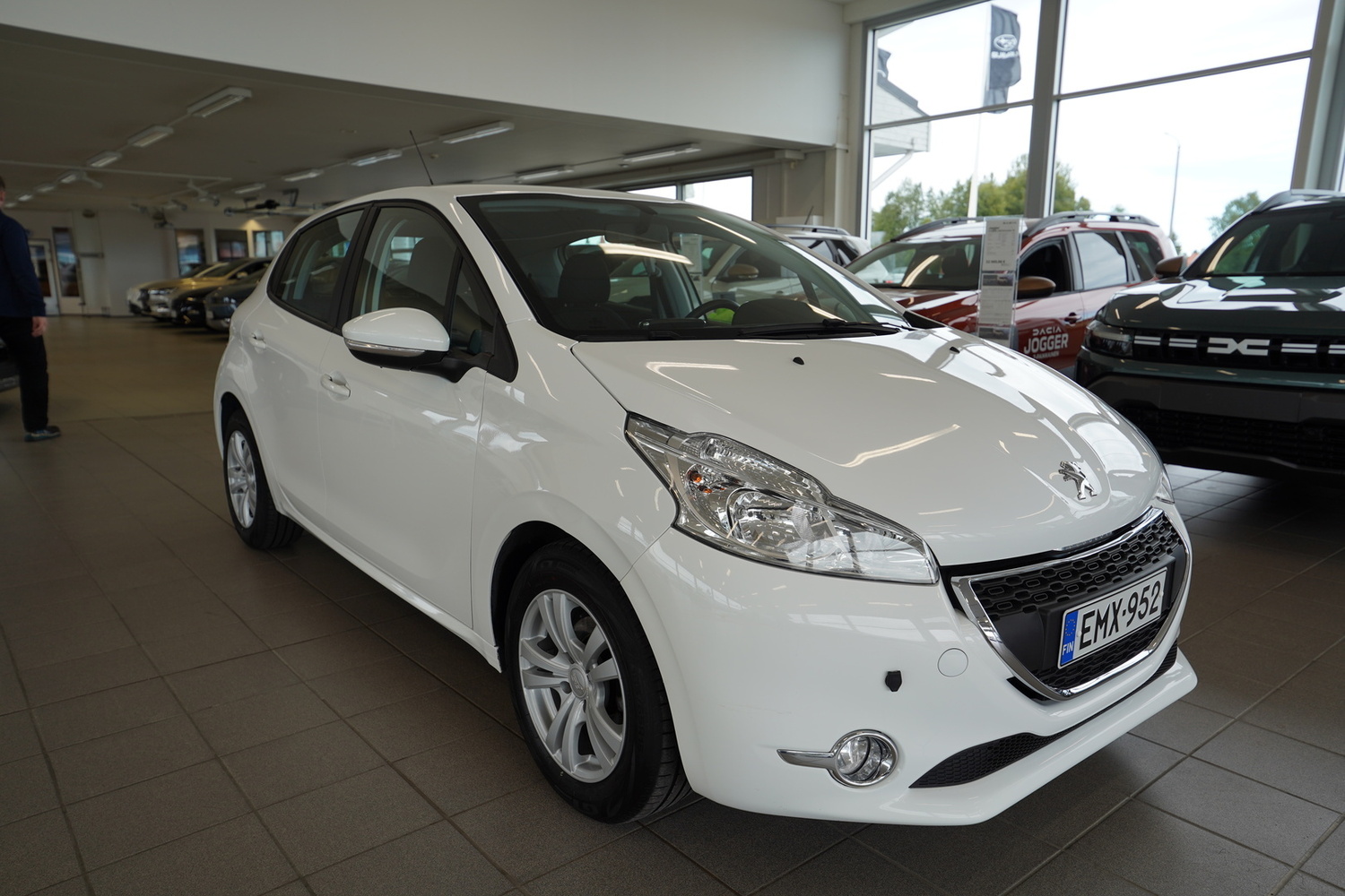 Peugeot 208 vaihtoauto