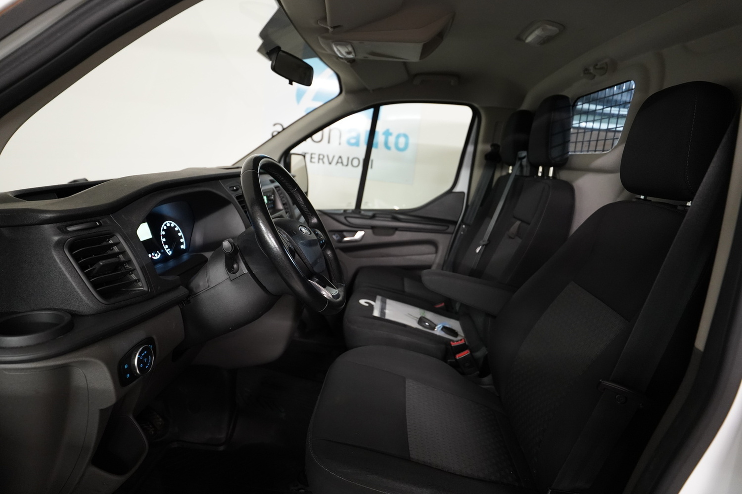 Ford Transit Custom vaihtoauto