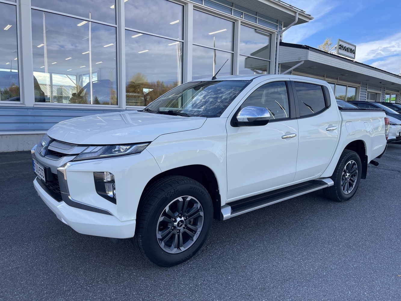 Mitsubishi L200 vaihtoauto