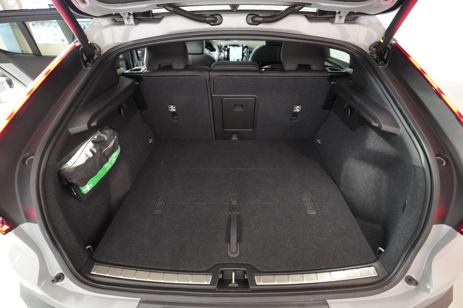 Volvo C40 vaihtoauto
