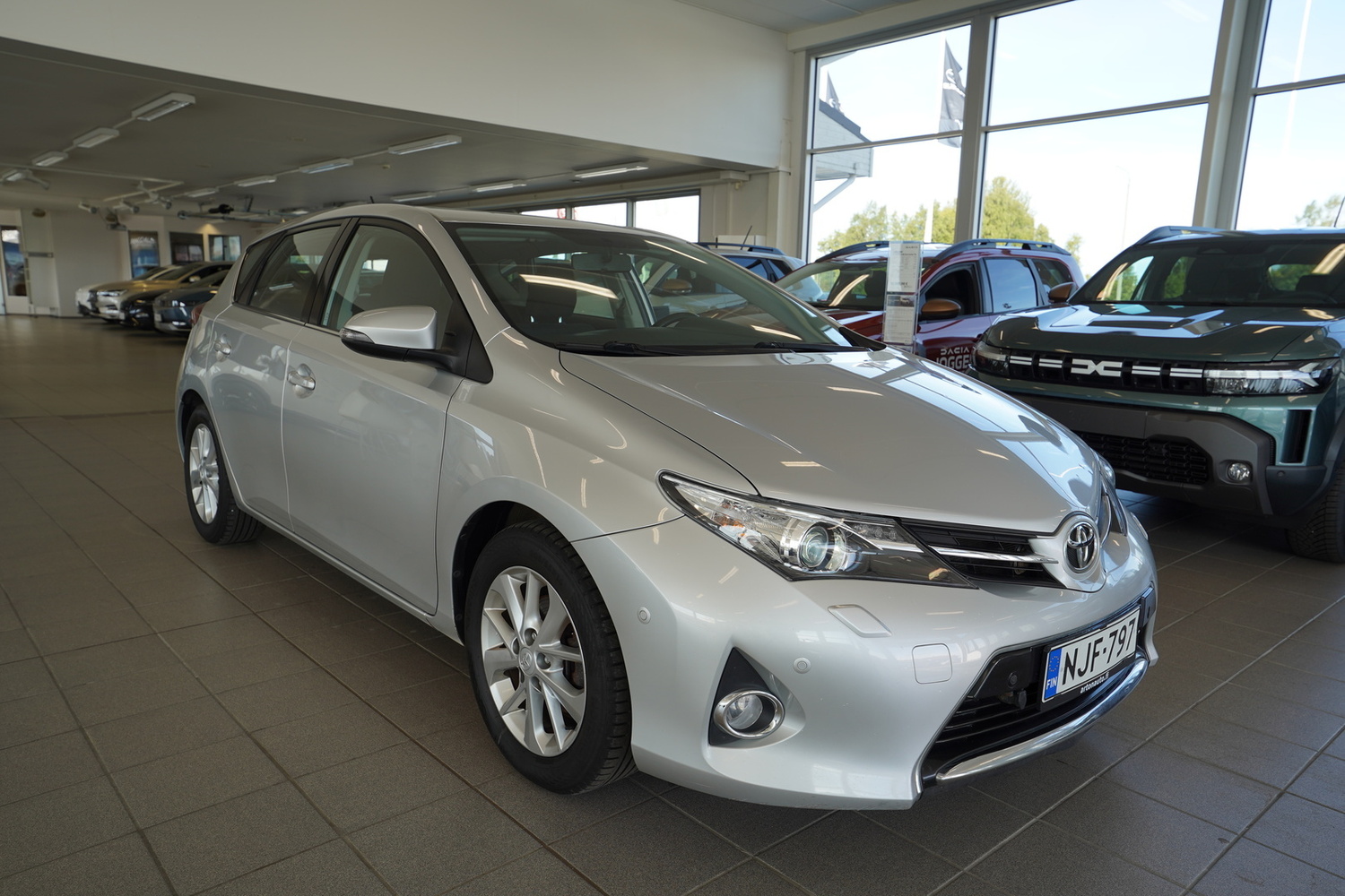 Toyota Auris vaihtoauto