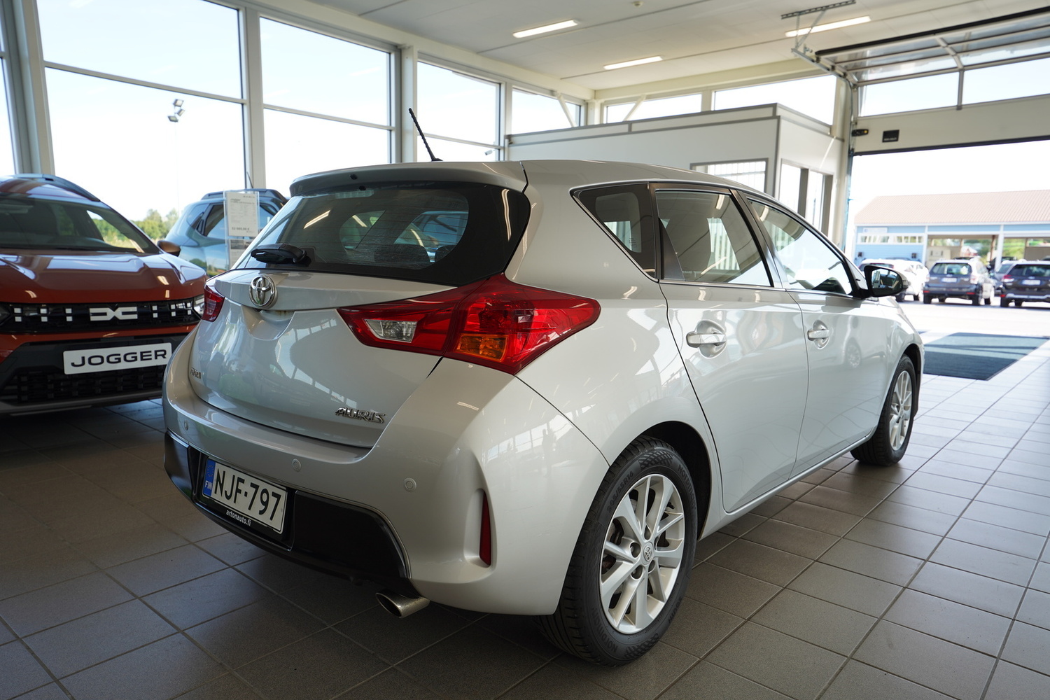 Toyota Auris vaihtoauto