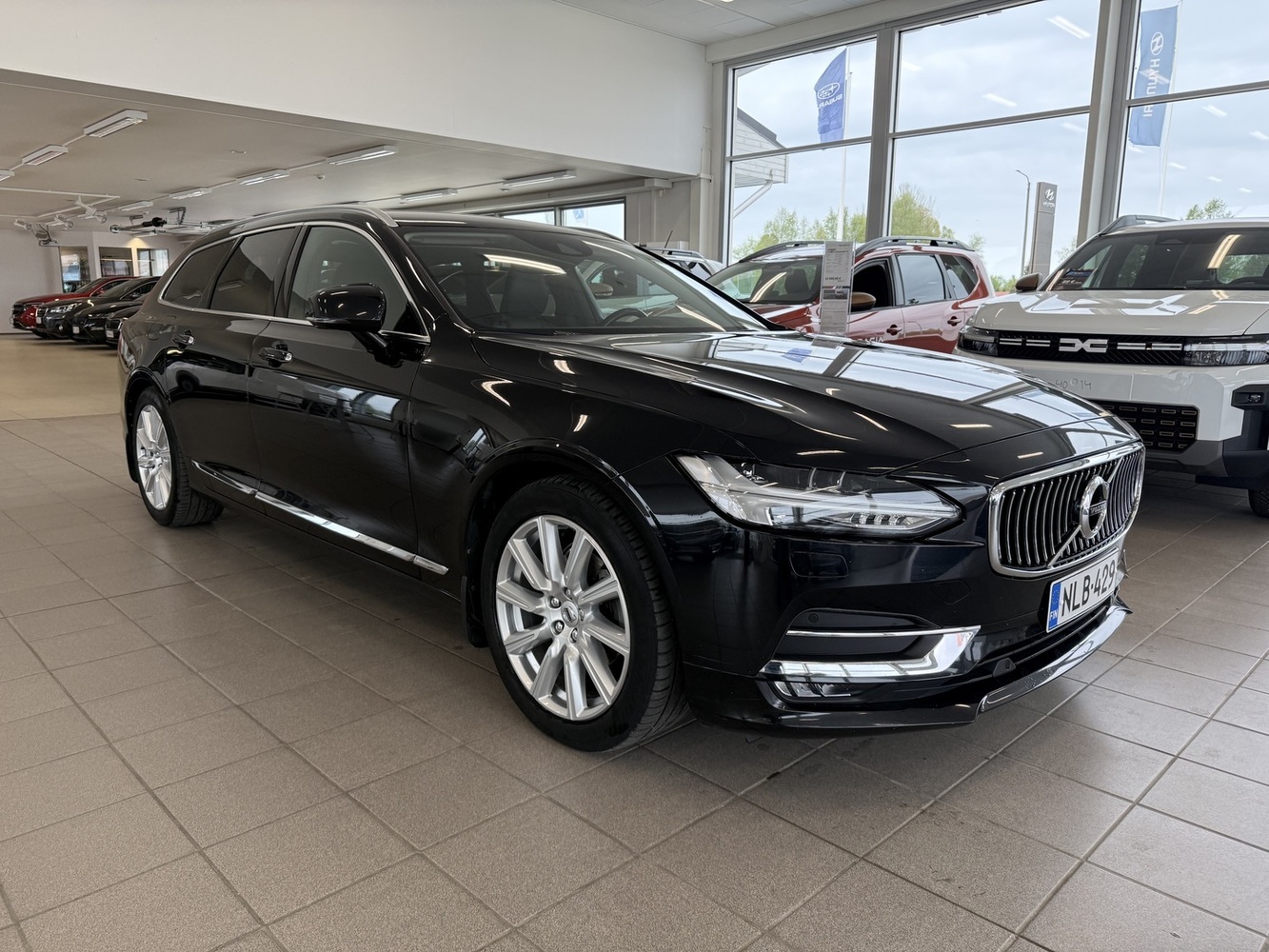 Volvo V90 vaihtoauto