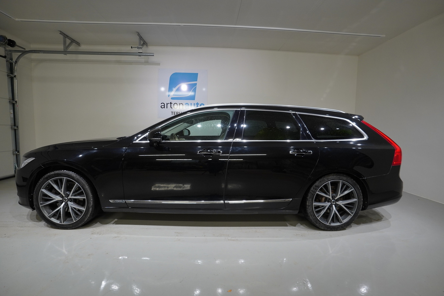 Volvo V90 vaihtoauto