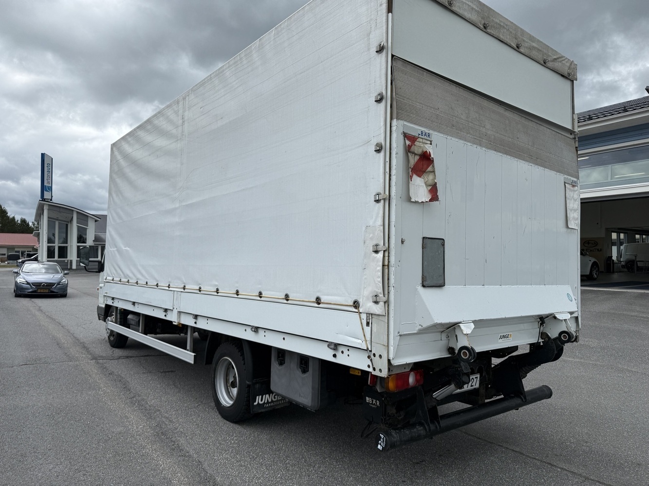 Mitsubishi Fuso Canter vaihtoauto