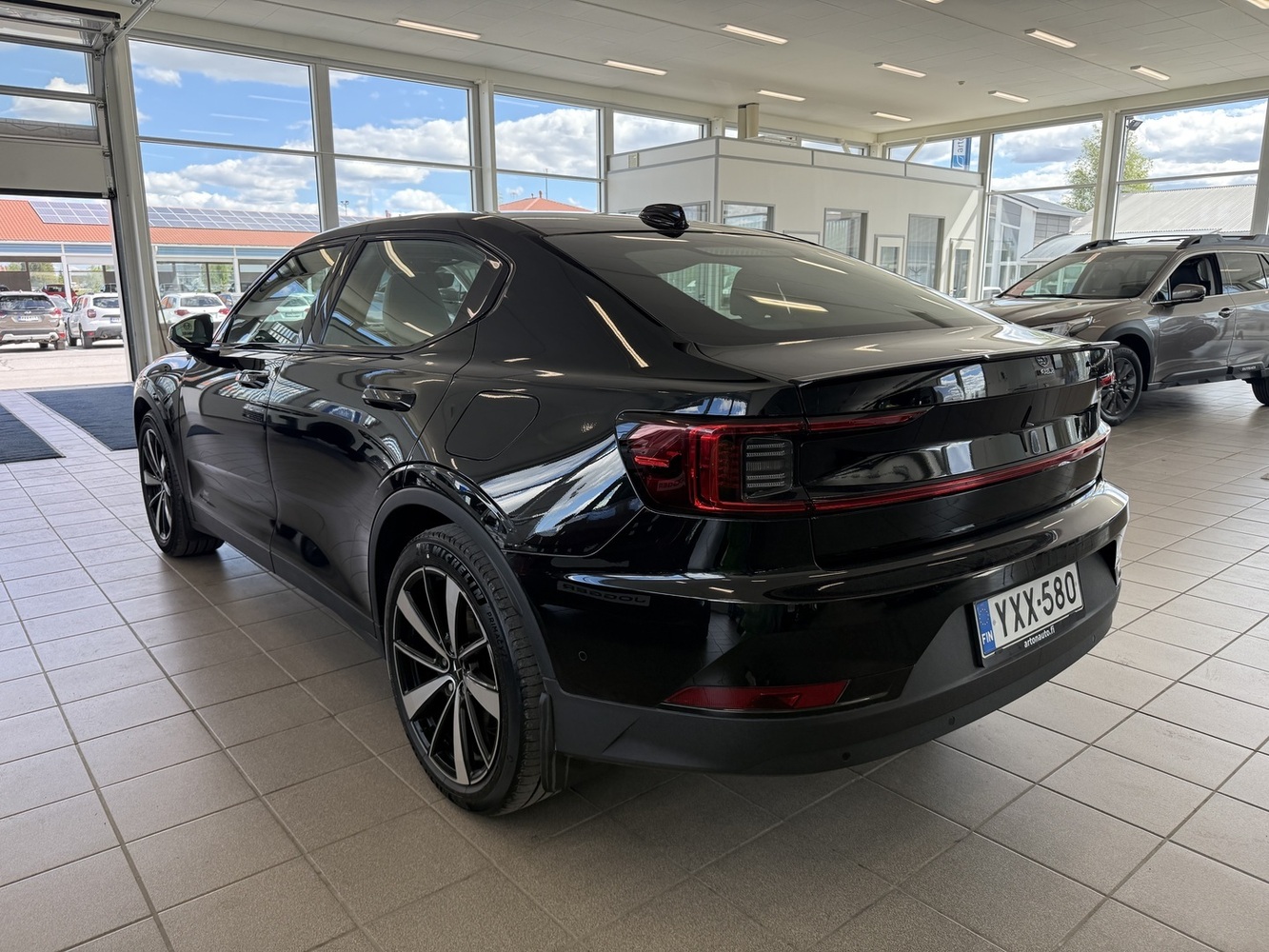Polestar 2 vaihtoauto