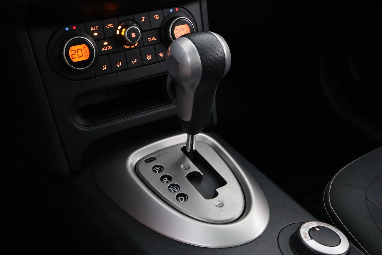 Nissan Qashqai+2 vaihtoauto