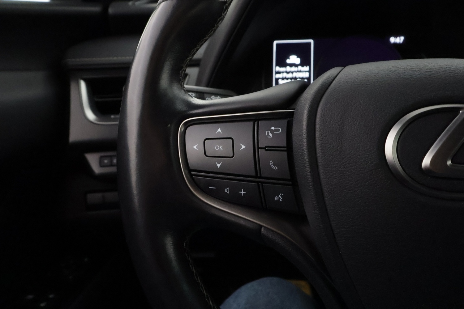 Lexus UX vaihtoauto