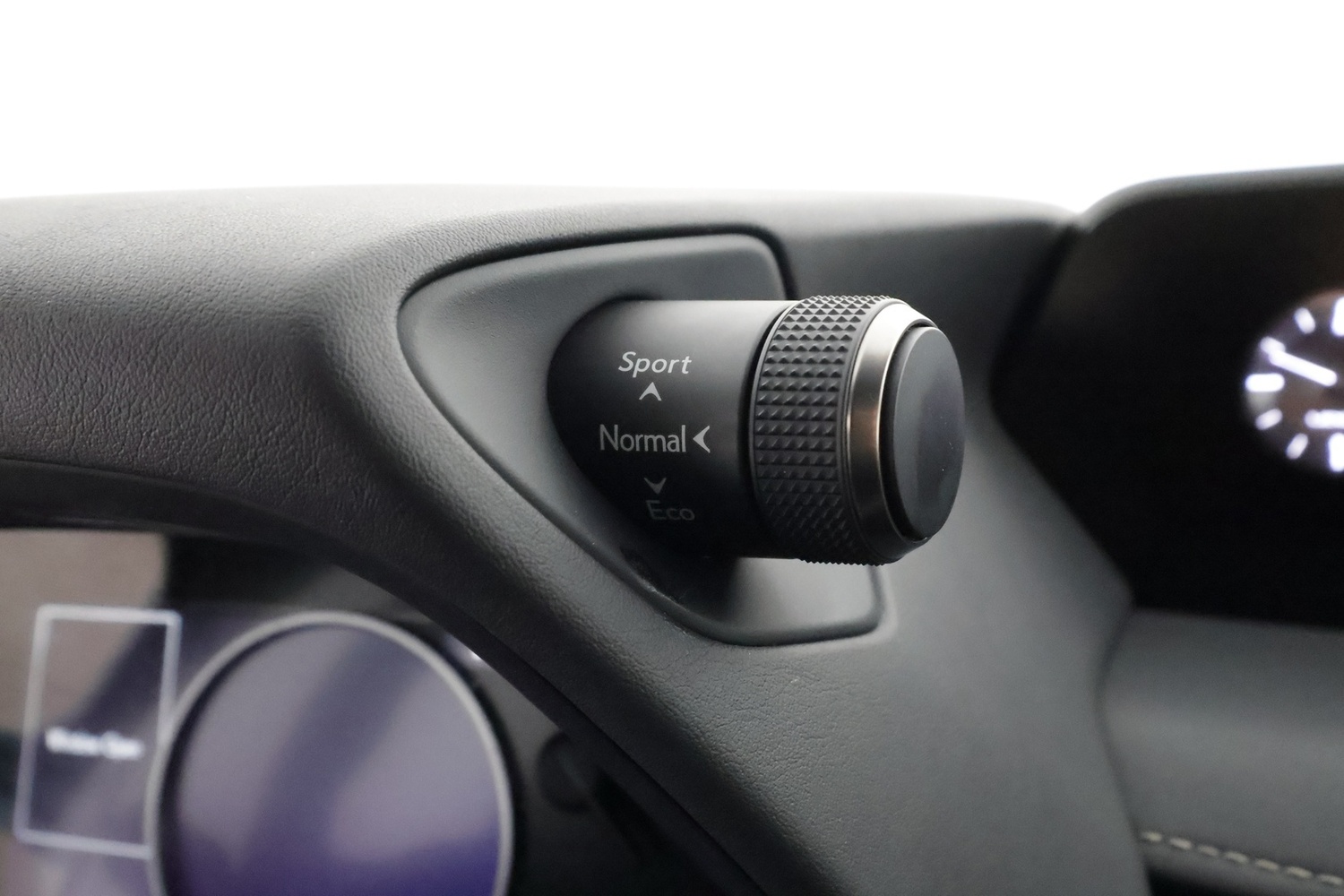 Lexus UX vaihtoauto