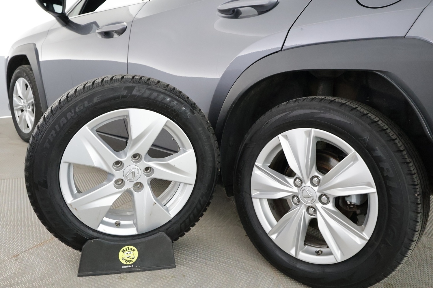 Lexus UX vaihtoauto