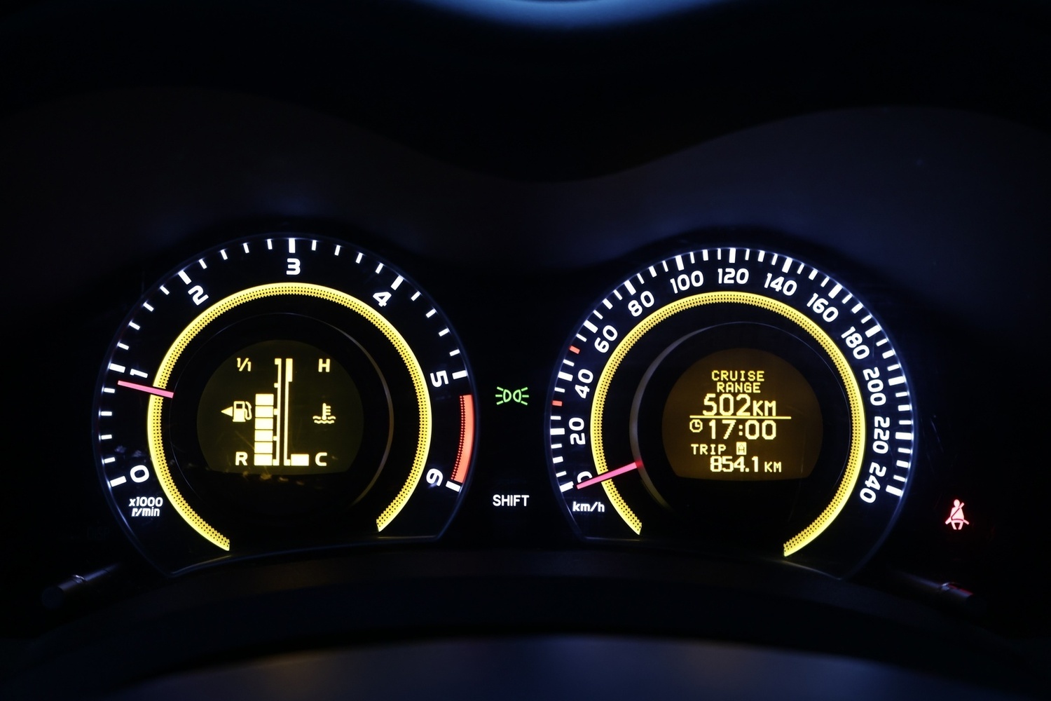 Toyota Auris vaihtoauto