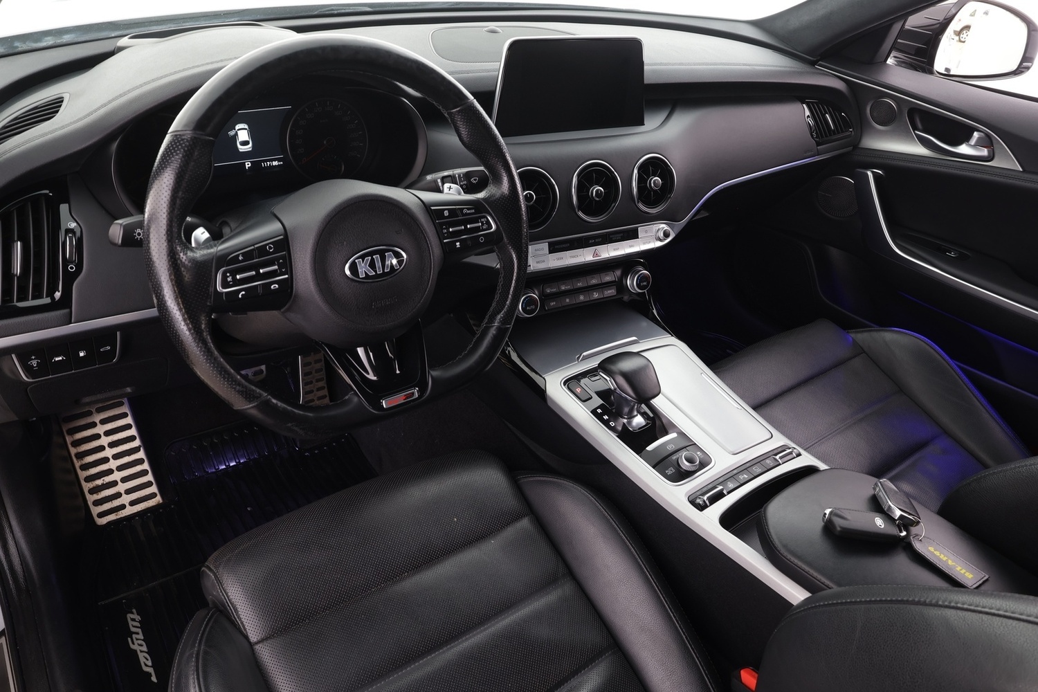 Kia Stinger vaihtoauto