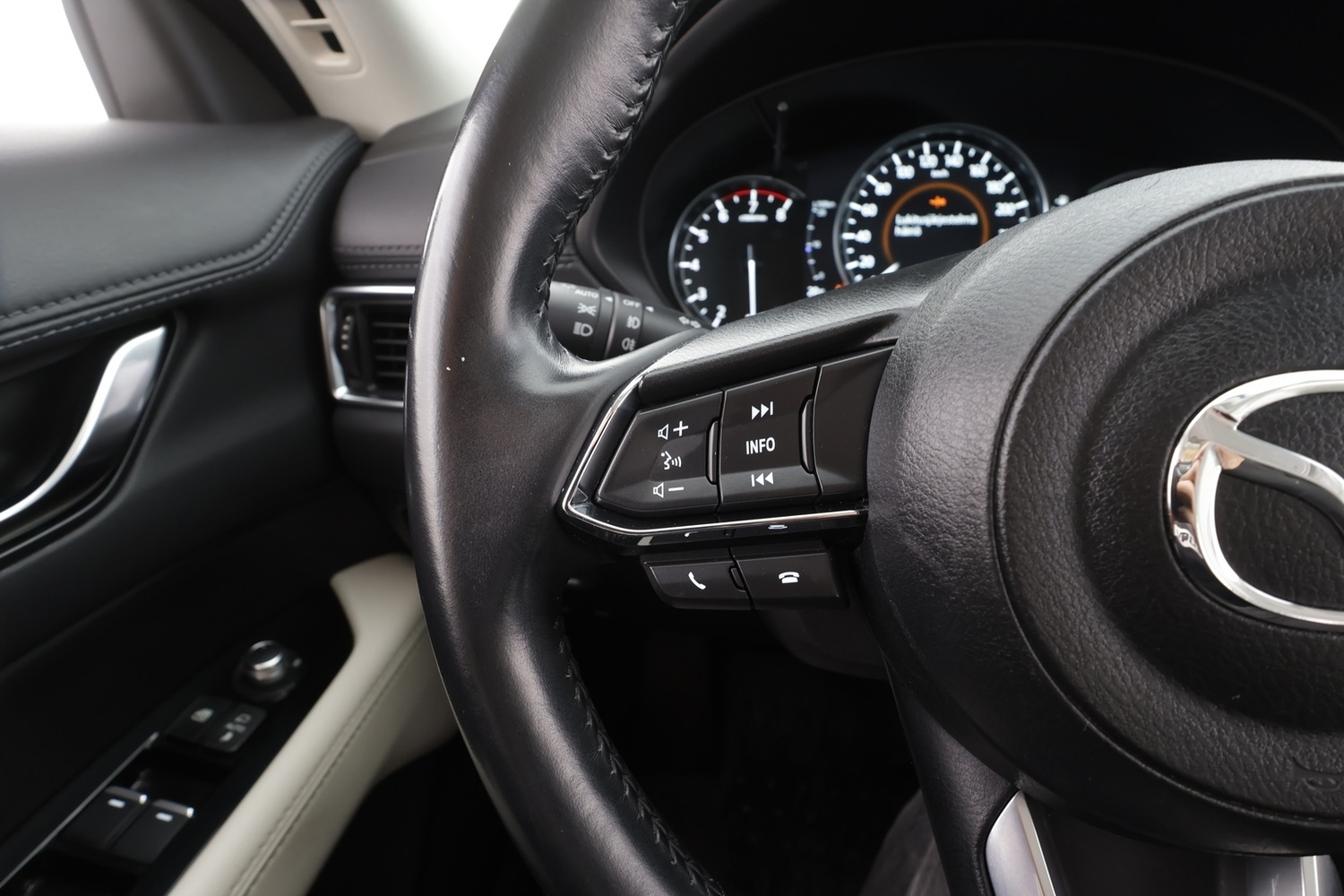 Mazda CX-5 vaihtoauto