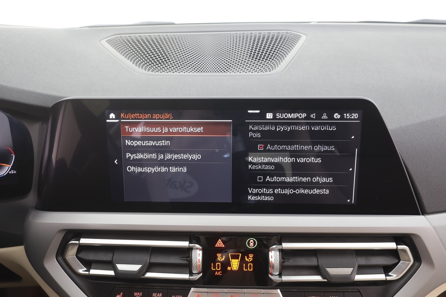 BMW 330 vaihtoauto