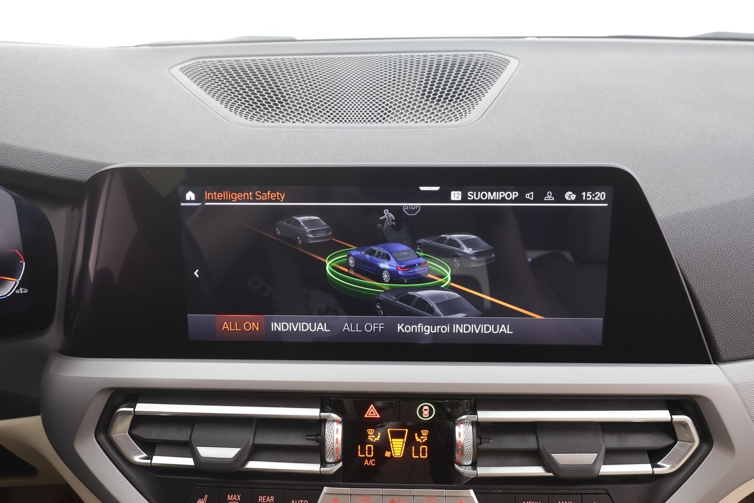 BMW 330 vaihtoauto