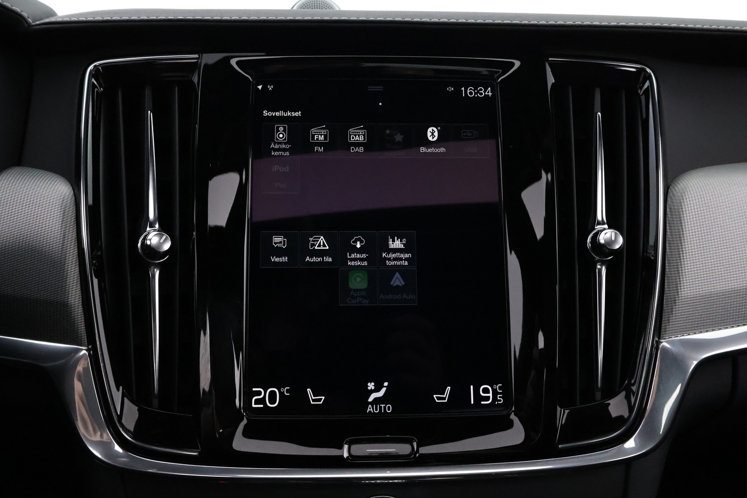 Volvo S90 vaihtoauto