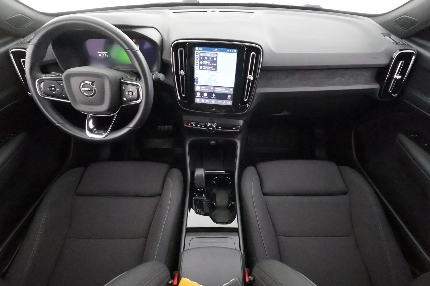 Volvo C40 vaihtoauto