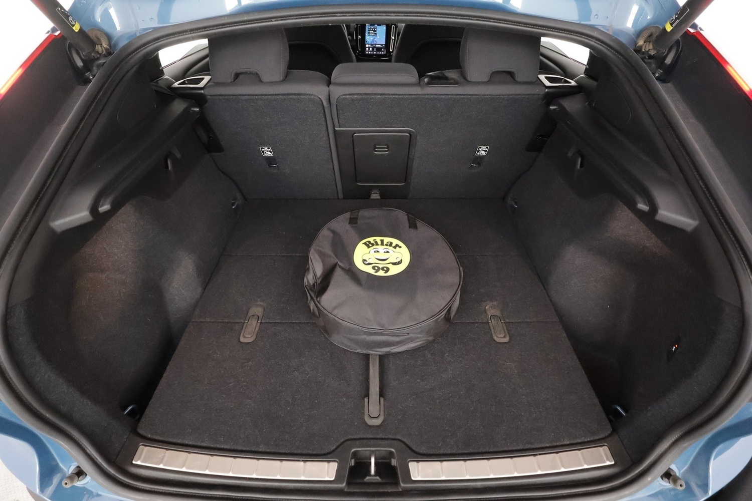 Volvo C40 vaihtoauto