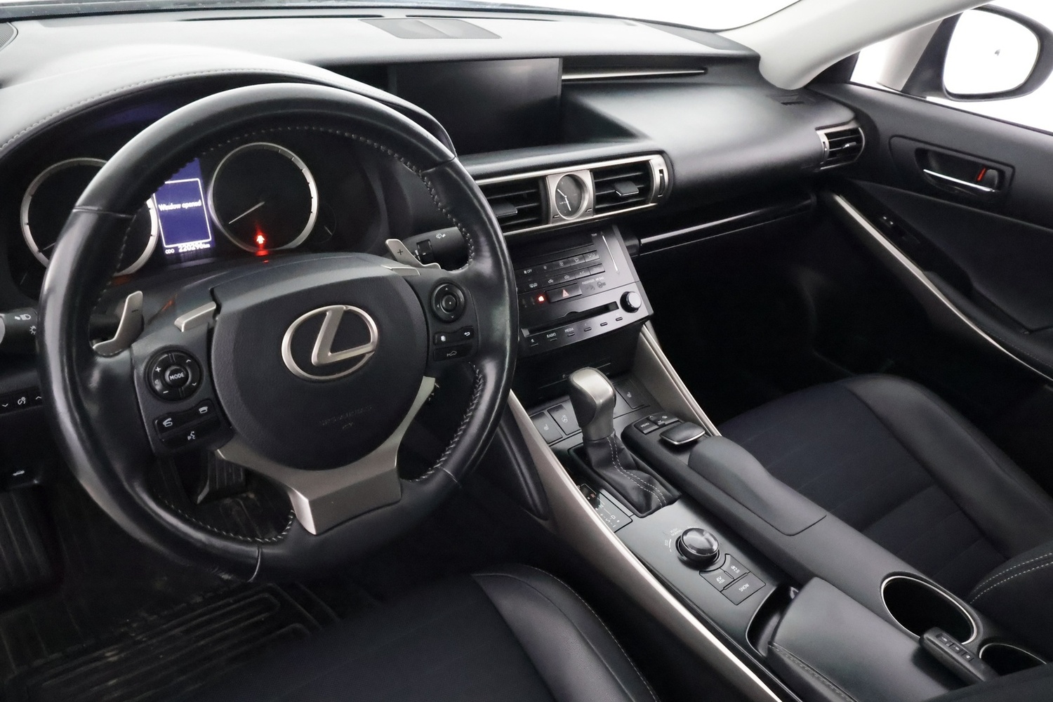 Lexus IS vaihtoauto