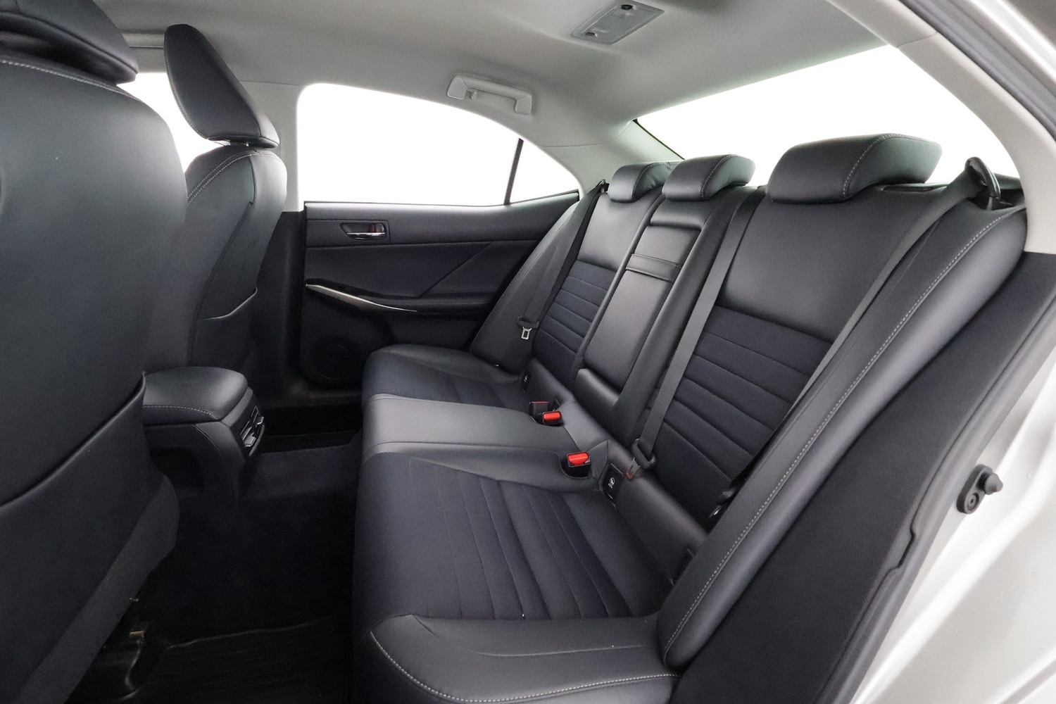 Lexus IS vaihtoauto