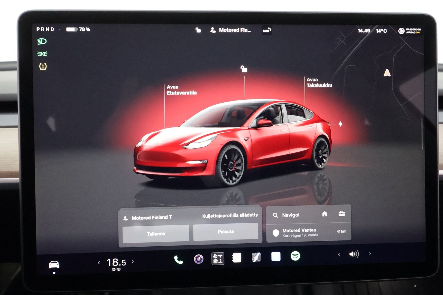 Tesla Model 3 vaihtoauto