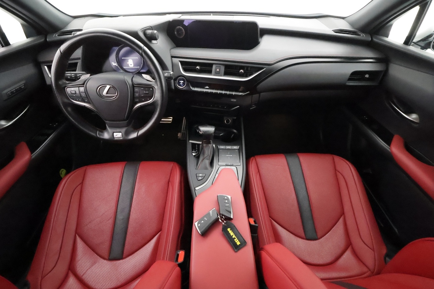 Lexus UX vaihtoauto