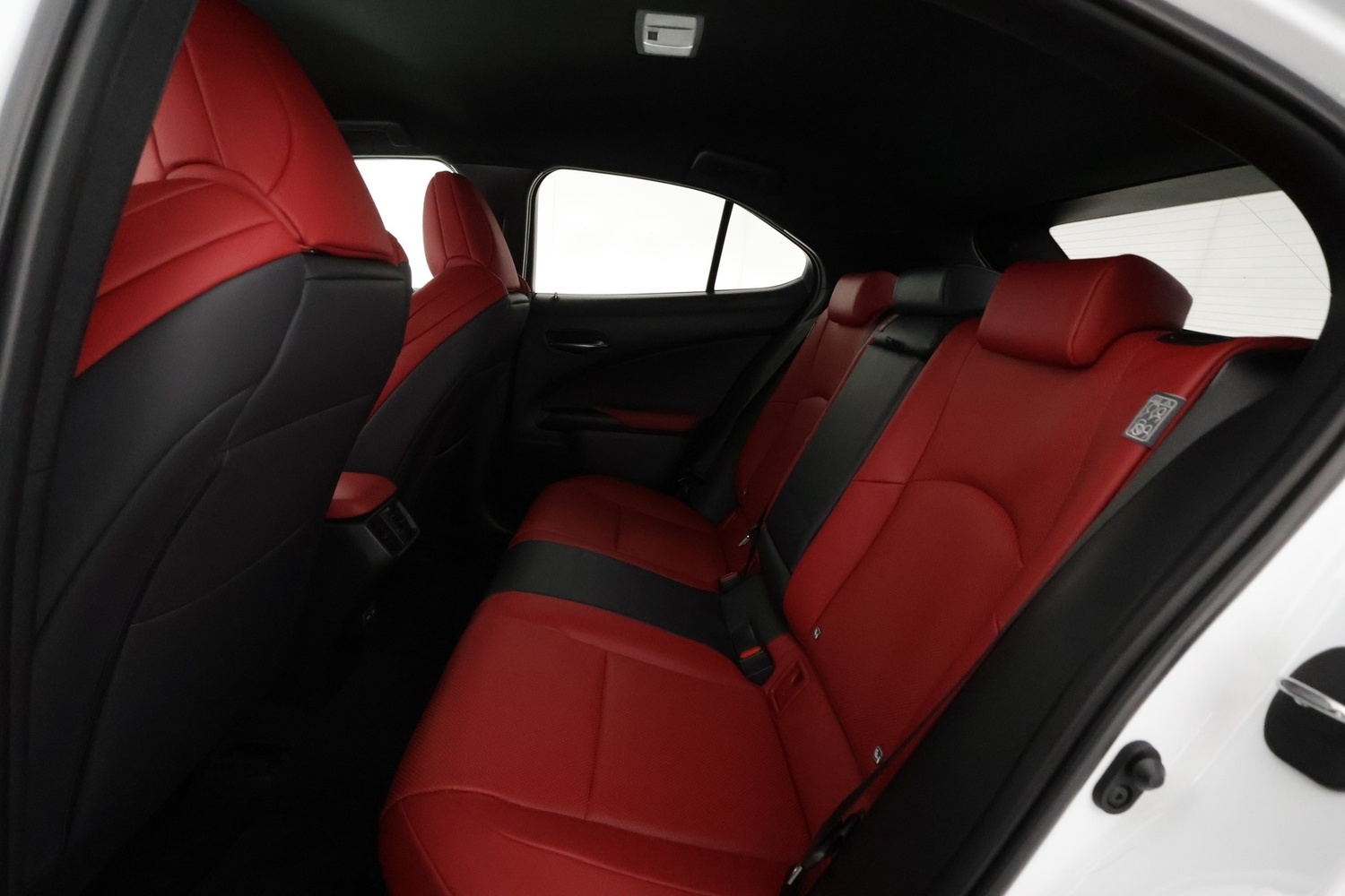 Lexus UX vaihtoauto