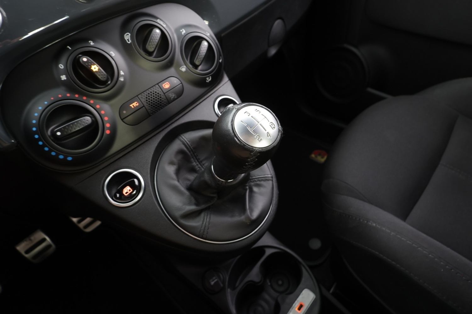 Fiat-Abarth 500 vaihtoauto