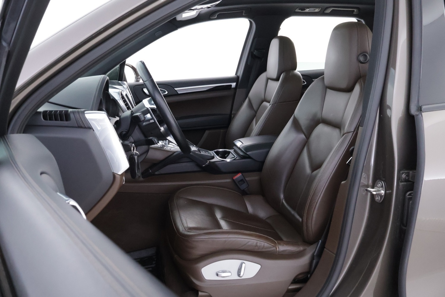 Porsche Cayenne vaihtoauto